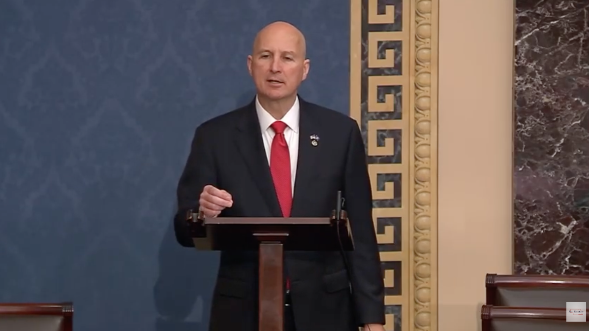 Pete Ricketts Is Leading the Senate Push for the Congressional Stock Trading Ban. Read It Closely: It Never Makes Anyone Sell What They Already Own.